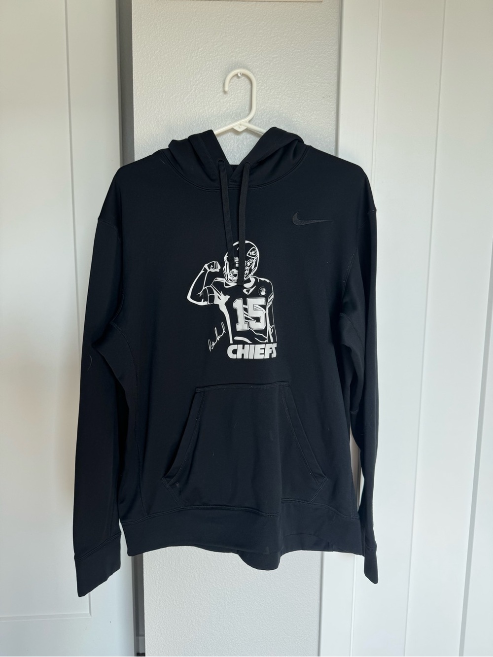 ONE OF A KIND Nike Men's Black Chiefs Crewneck Hoodie with White Graphic